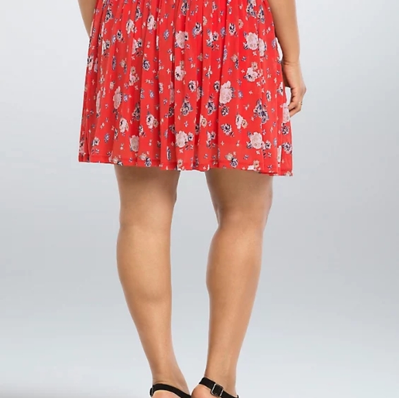 FLORAL MESH SKATER SKIRT - Picture 3 of 3